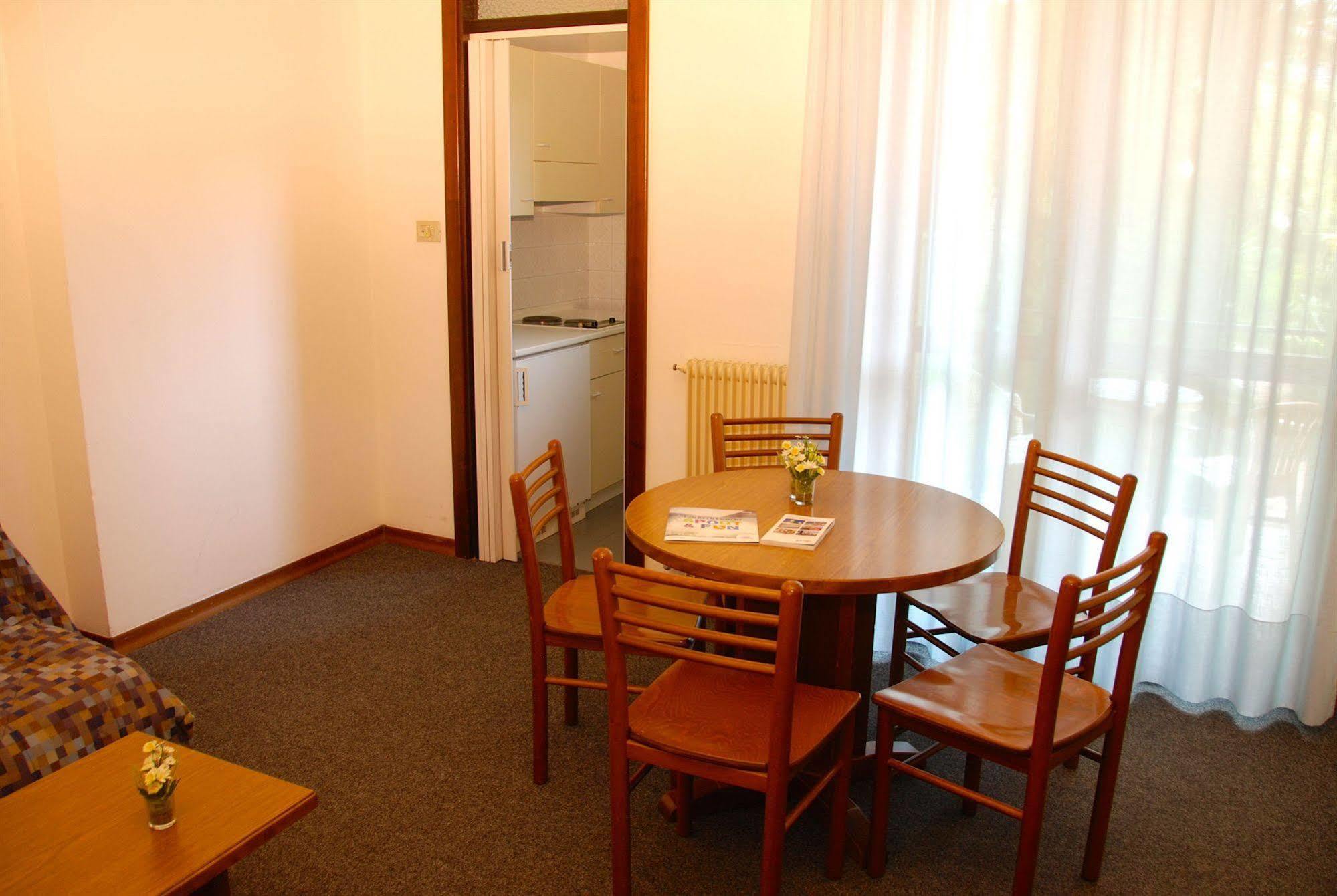 Spiaggia Residence Riva del Garda Luaran gambar
