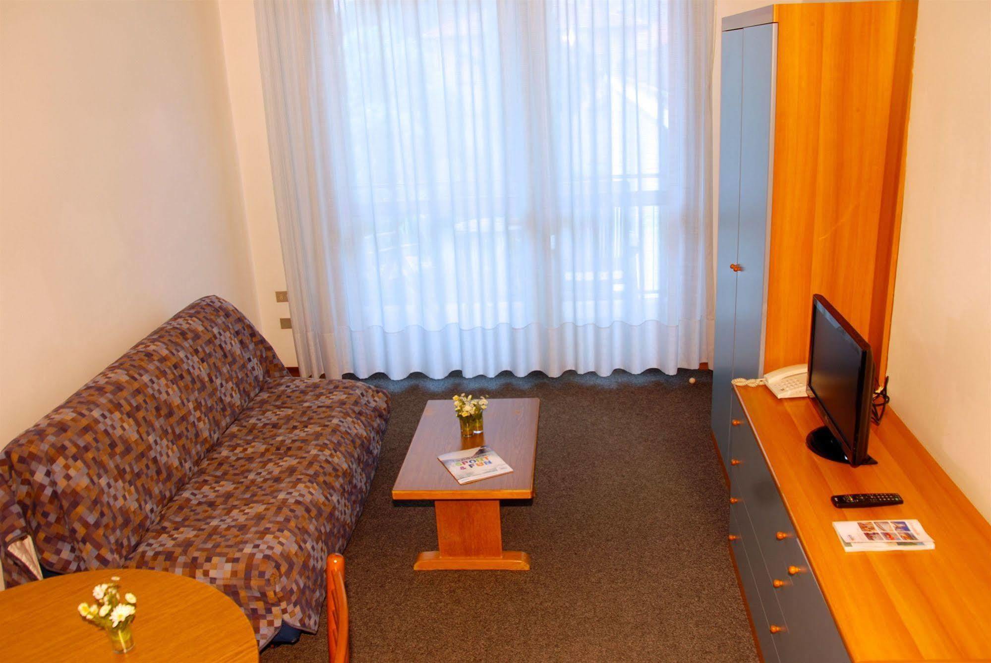 Spiaggia Residence Riva del Garda Luaran gambar
