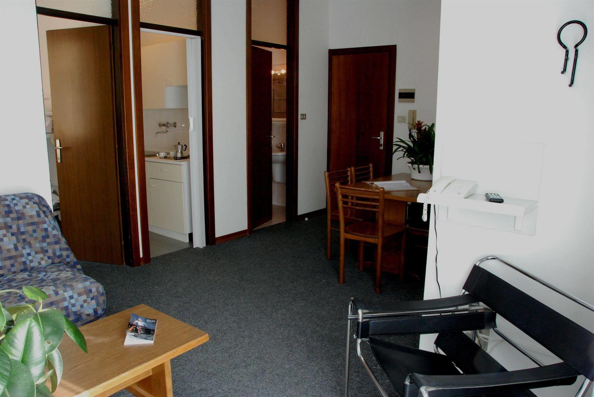 Spiaggia Residence Riva del Garda Luaran gambar