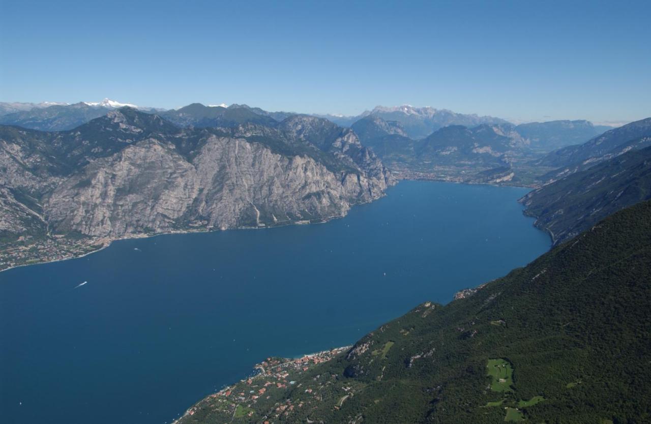 Spiaggia Residence Riva del Garda Luaran gambar